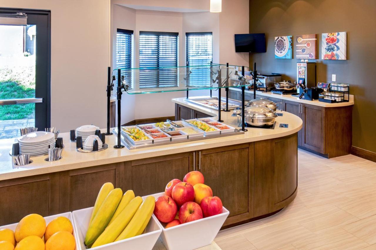 Staybridge Suites Charlottesville Airport By Ihg Zewnętrze zdjęcie