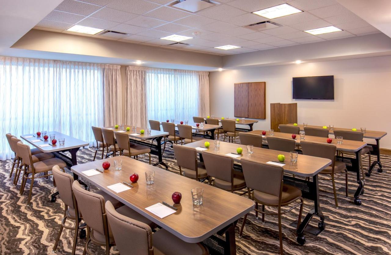 Staybridge Suites Charlottesville Airport By Ihg Zewnętrze zdjęcie