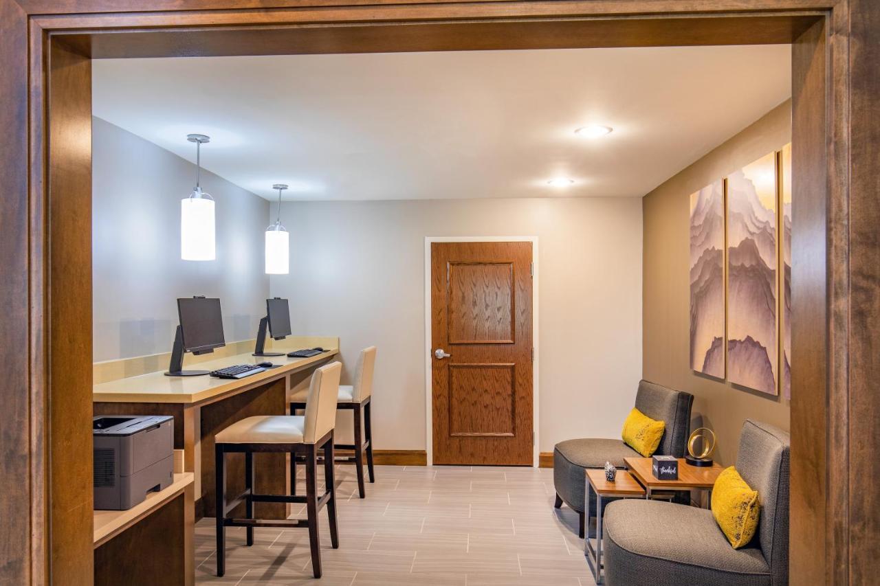 Staybridge Suites Charlottesville Airport By Ihg Zewnętrze zdjęcie